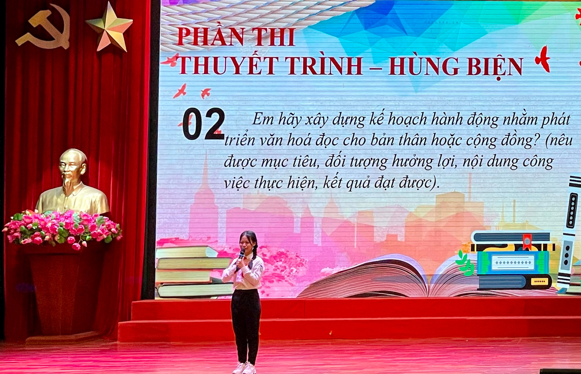 phan-thi-thuyet-trinh-hung-bien.jpg