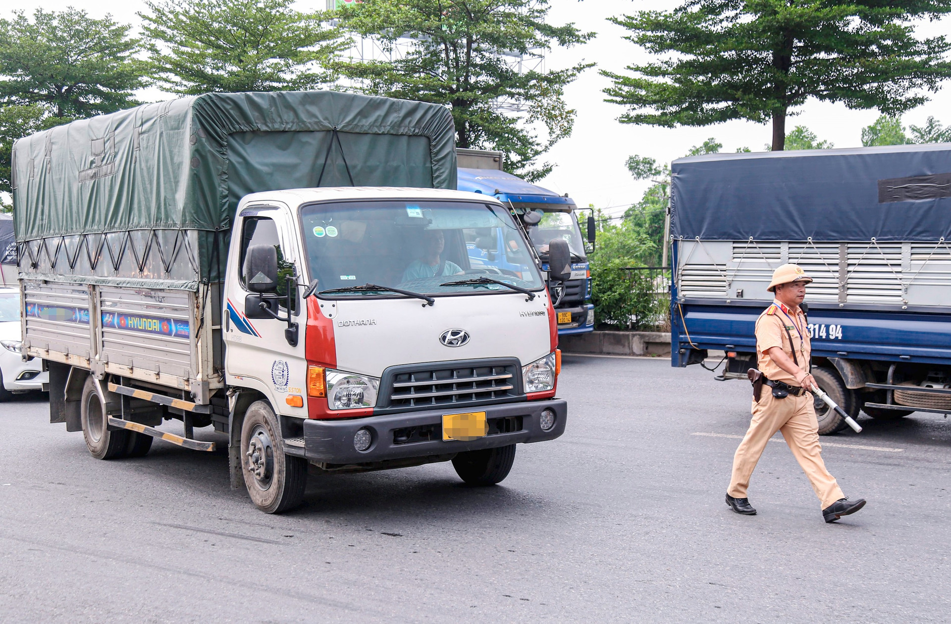 Dừng đỗ một phương tiện vi phạm.