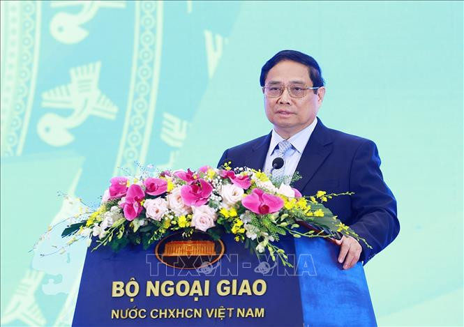 news.vnanet.vn-data-articles-2024-08-22-7550363-_vna_potal_thu_tuong_pham_minh_chinh_du_hoi_nghi_nguoi_viet_nam_o_nuoc_ngoai_tren_toan_the_gioi_lan_thu_iv_stand.jpg