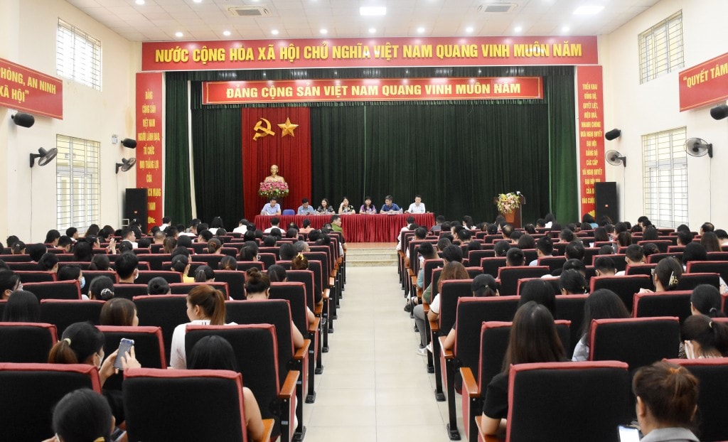 Thông báo phương án giải quyết nguyện vọng của phụ huynh