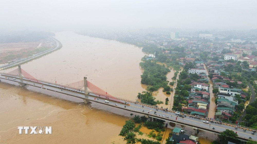 ttxvn_yen_bai_3500_ho_dan_phai_di_doi_do_ngap_lut_sau_bao_so_3_1.jpg