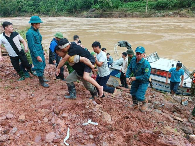 [Podcast] Tin tức ngày 12-9: Đã có hơn 1.100 người thương vong, mất tích do bão số 3 và mưa lũ