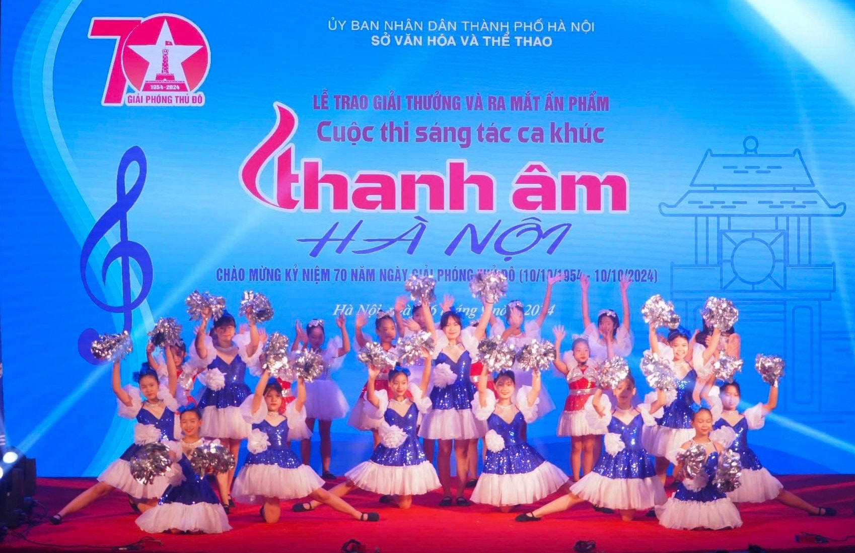 bieu-dien-ca-khuc-moi-ve-ha-noi-danh-cho-thieu-nhi.-anh-an-nhi.jpg