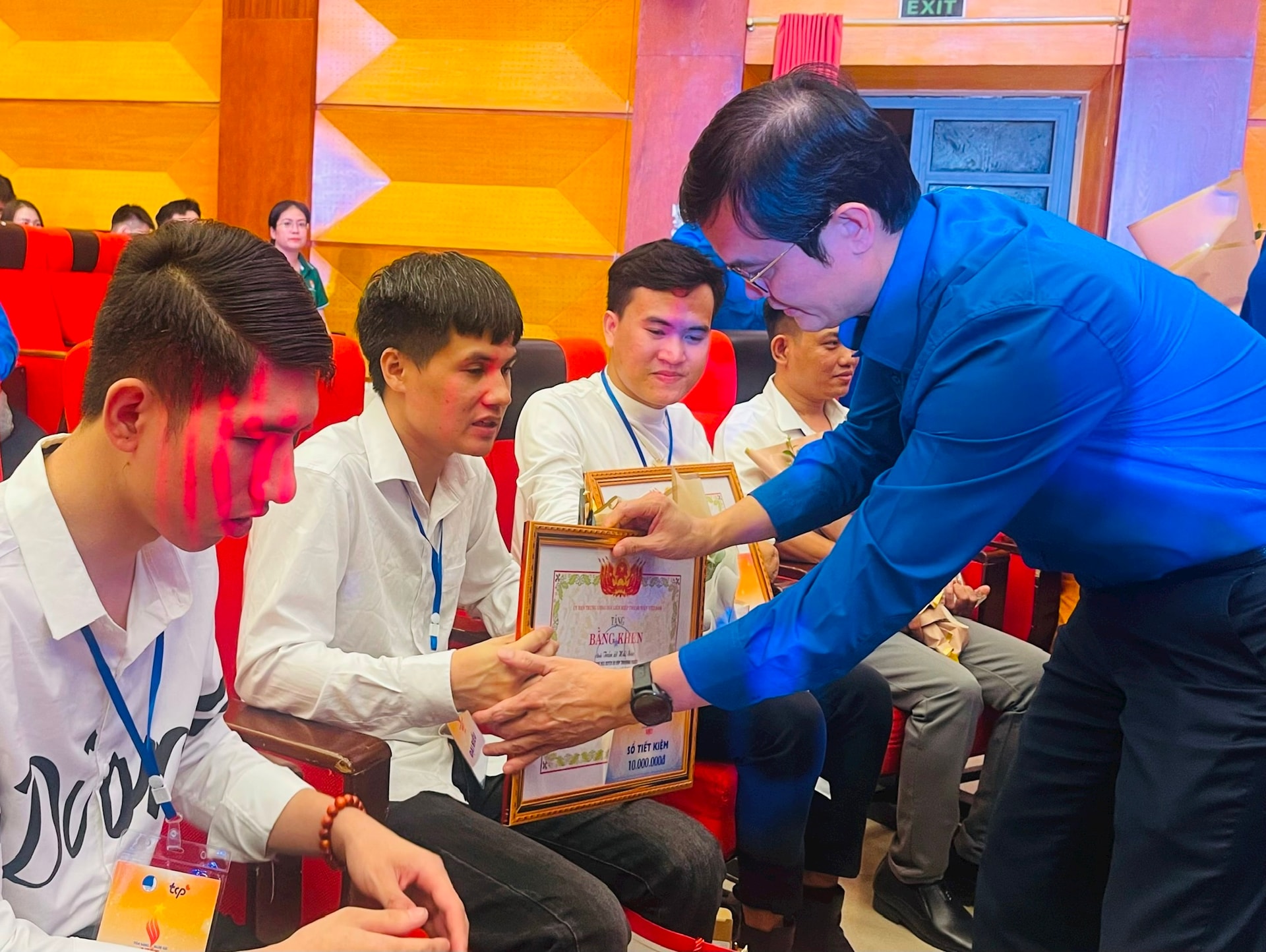 Tôn vinh 38 gương thanh niên khuyết tật “Tỏa sáng nghị lực Việt” 2024