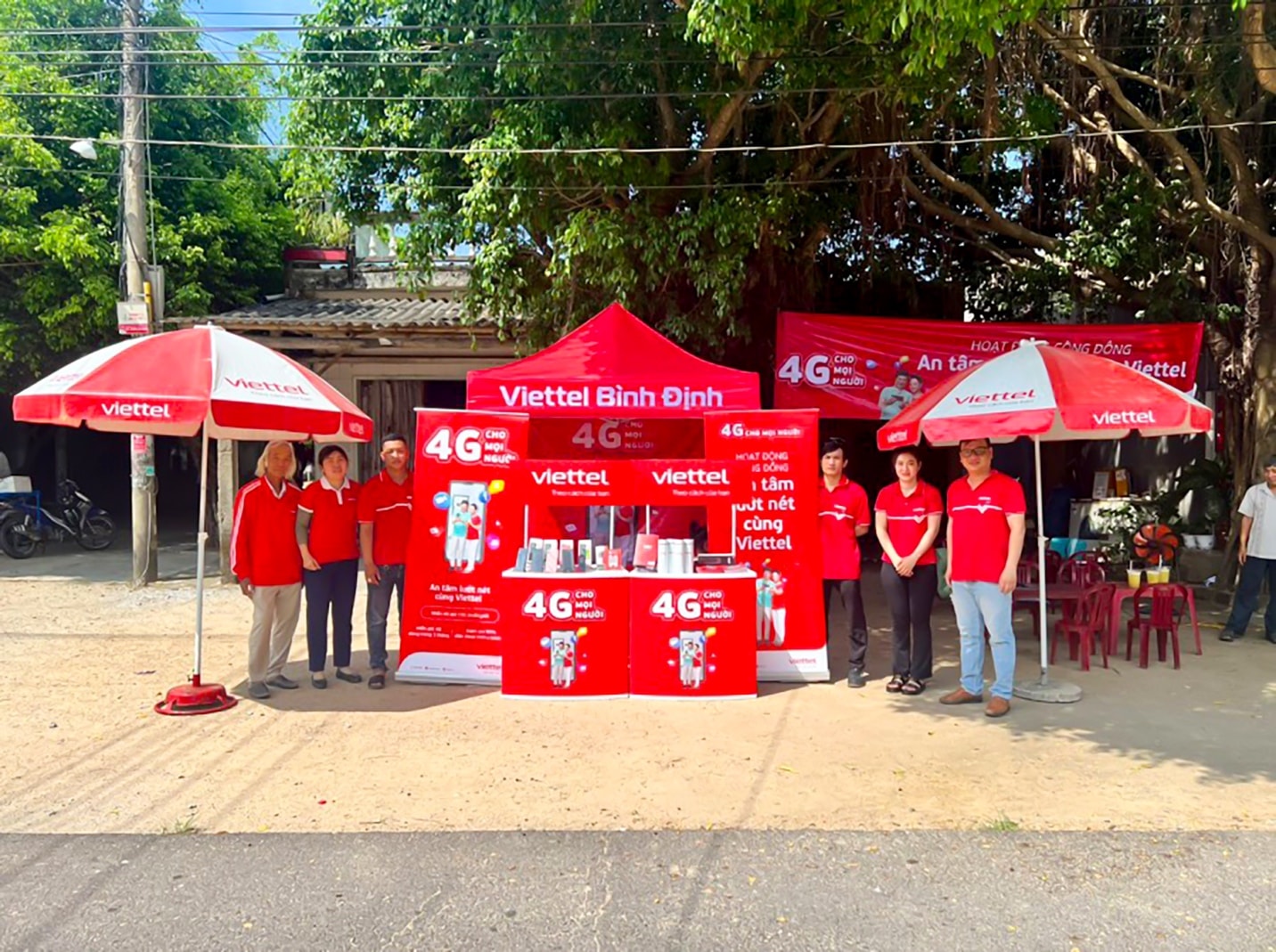 Tinh thần phụng sự trong chiến dịch chuyển đổi 2G lên 4G của Viettel