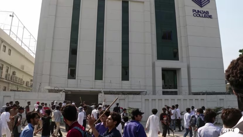 Pakistan: Biểu tình lan rộng tại tỉnh Punjab từ một thông tin sai sự thật trên mạng xã hội