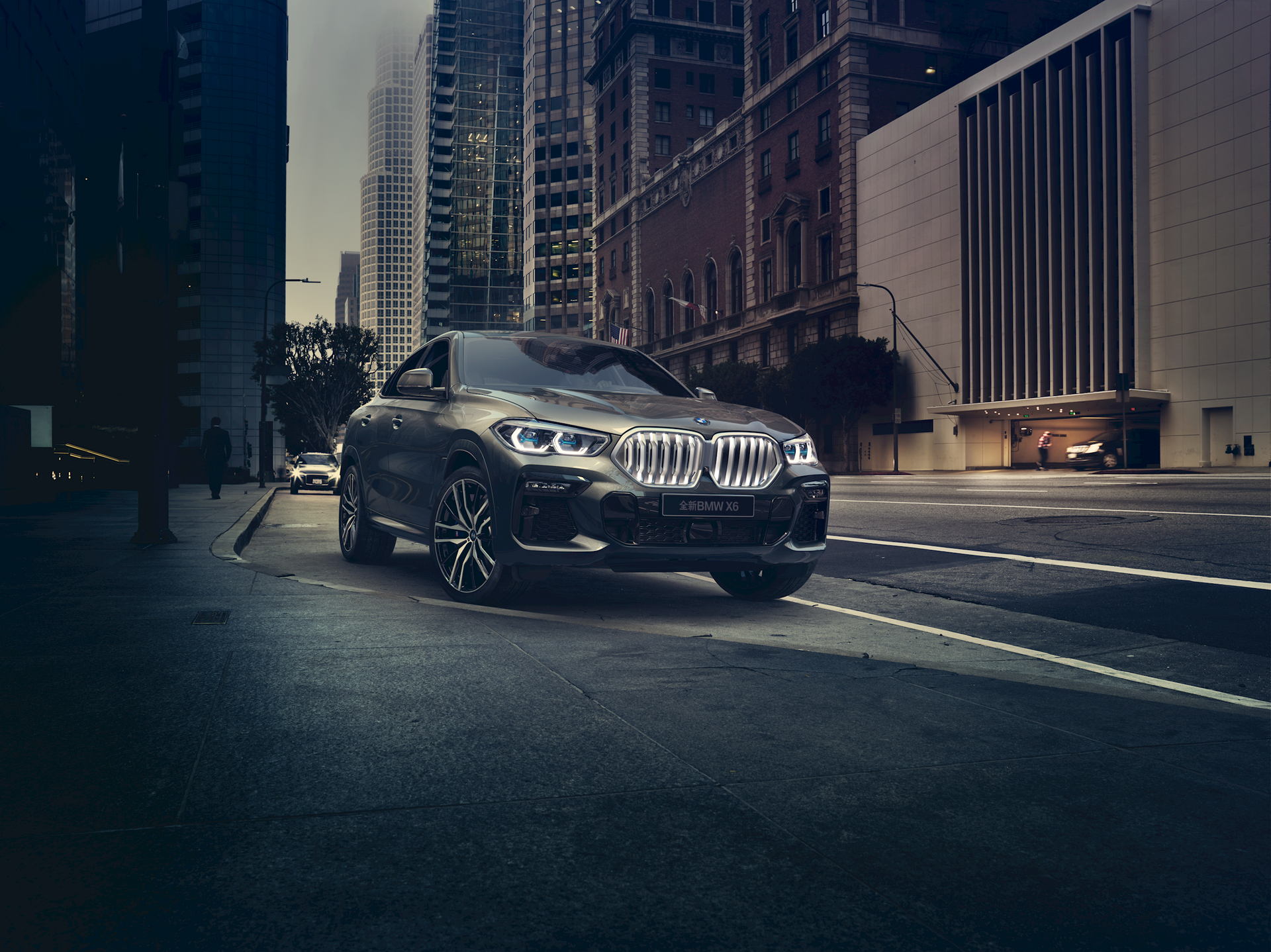 bmw-x6-nhan-uu-dai-50_-phi-truoc-ba.png