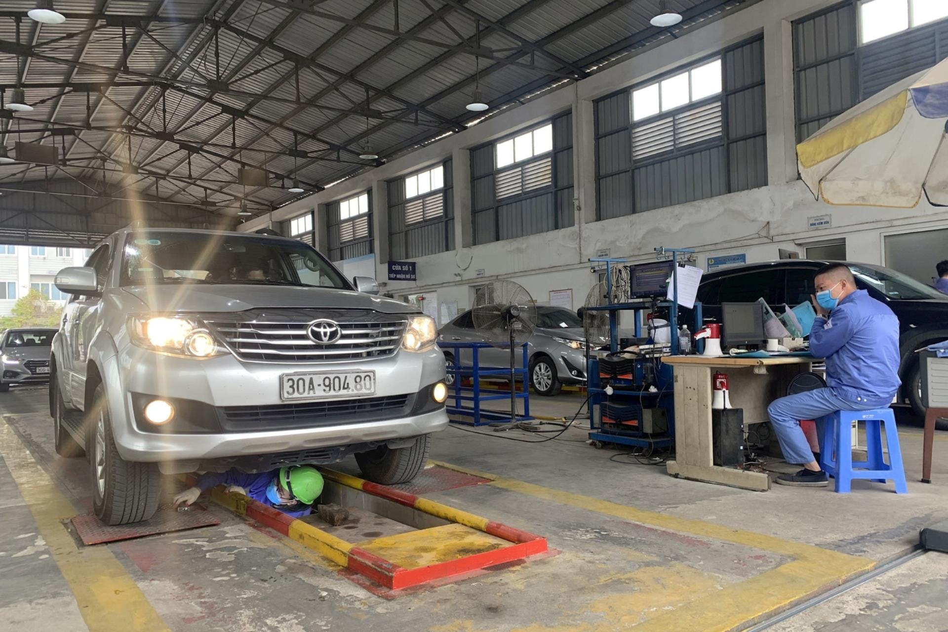 Cấm cấp lại giấy chứng nhận cải tạo của đơn vị khác đã nghiệm thu