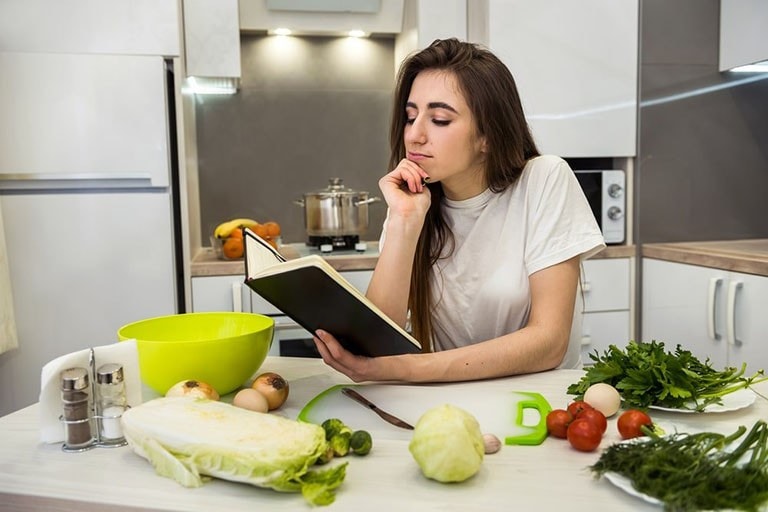 Chế độ ăn uống có thể giúp giảm lo âu, căng thẳng