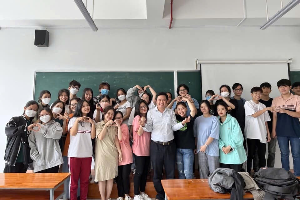 cùng các em học sinh cùng các em học sinh
