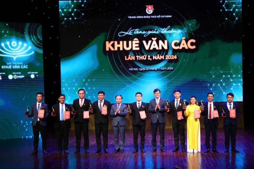 9 nhà khoa học trẻ được nhận giải thưởng Khuê Văn Các 9 nhà khoa học trẻ được nhận giải thưởng Khuê Văn Các