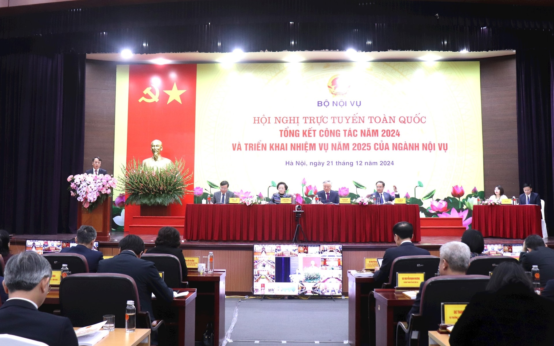 Hà Nội cơ bản giải quyết, bố trí sắp xếp xong cán bộ dôi dư trong năm 2025
