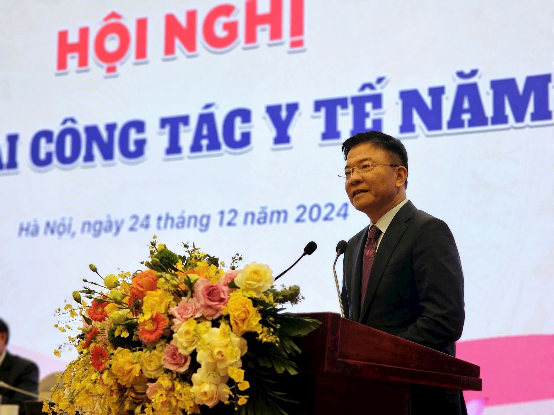 pho-ttg-ngay-24-12.jpg