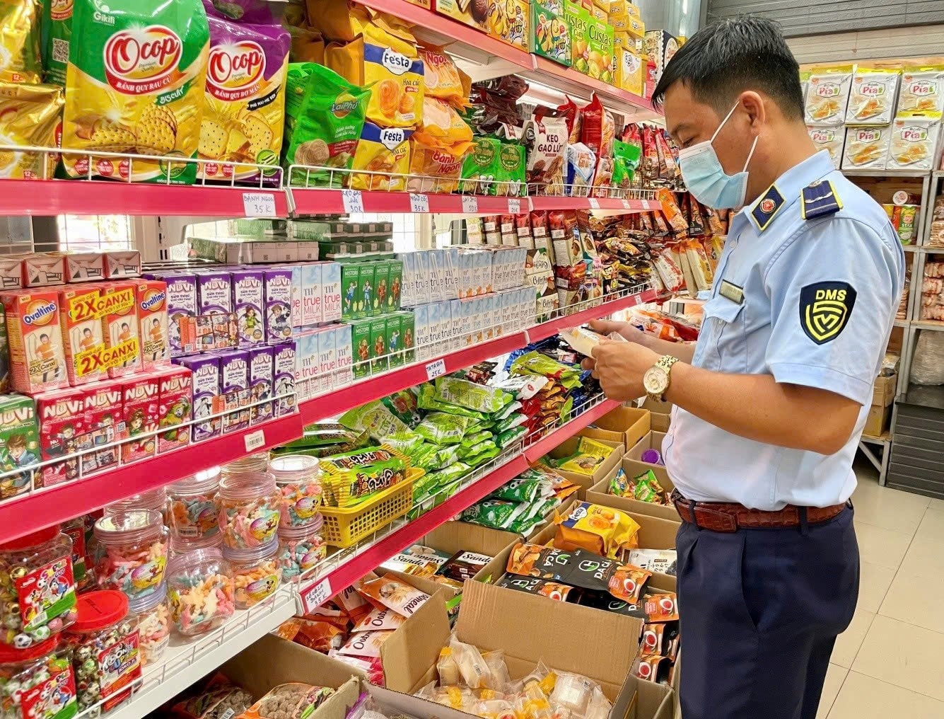 Ngành quản lý thị trường thành phố Hồ Chí Minh thu nộp ngân sách hơn 100 tỷ đồng