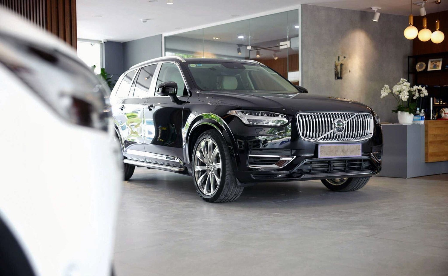 xc90_1.jpg