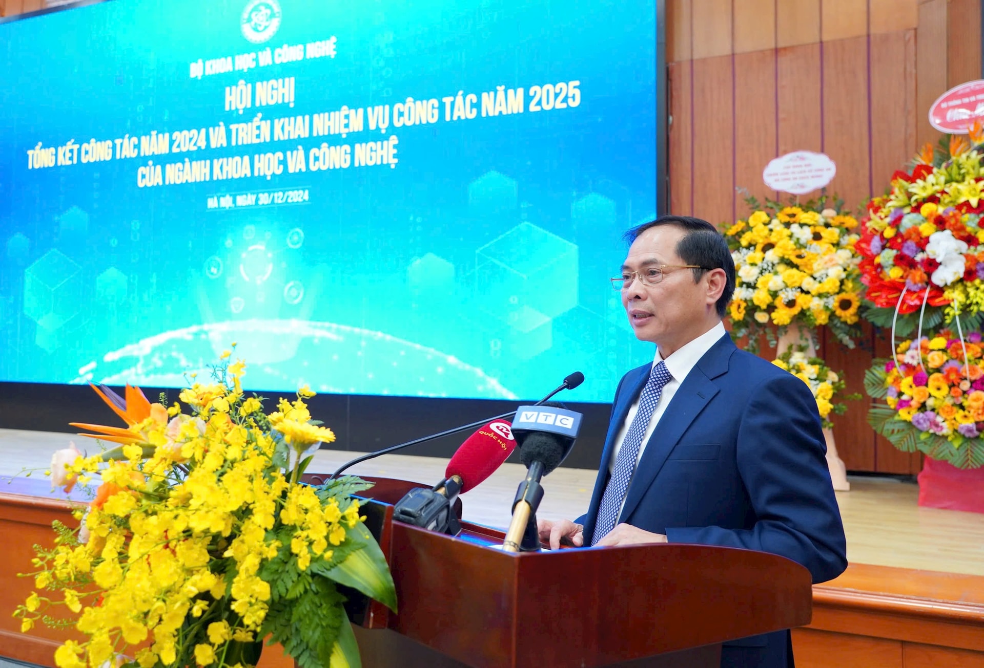 Ngành khoa học và công nghệ quyết tâm, nỗ lực cao nhất để hoàn thành mục tiêu của Nghị quyết 57NQ/TW