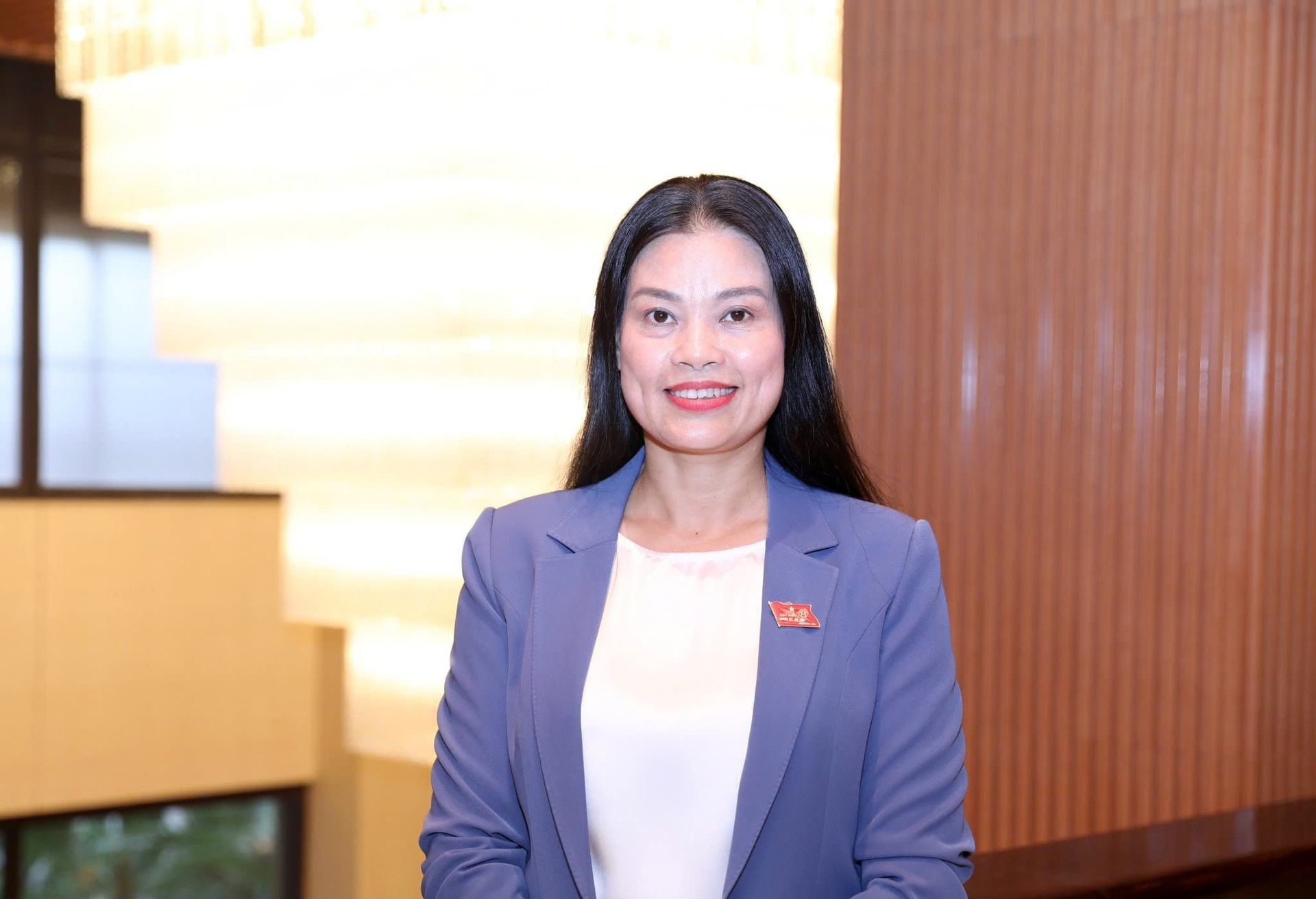 giam-doc-so-lao-dong-thuong-binh-va-xa-hoi-ha-noi-bach-lien-huong..jpeg