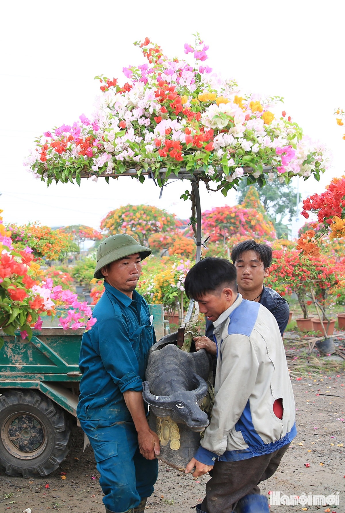 W_lang-hoa-giay-truyen-thong-ha-noi-nhung-ngay-cuoi-nam-8.jpg