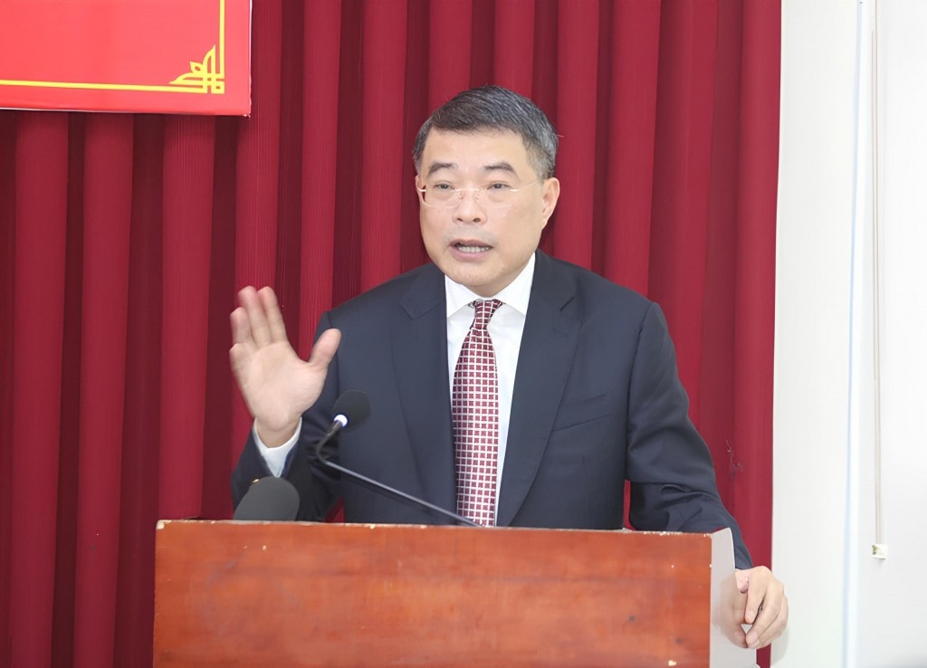 Ông Lê Minh Hưng, Bí thư Trung ương Đảng, Trưởng ban Tổ chức Trung ương, phát biểu tại hội nghị