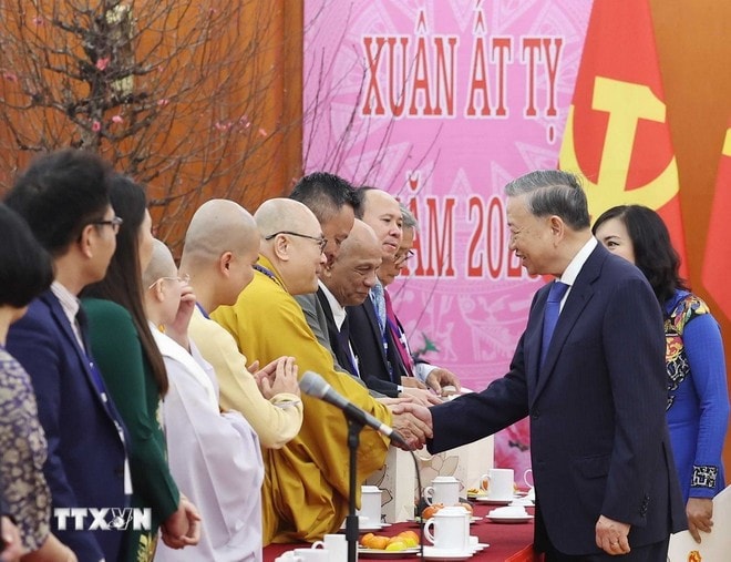 Tổng Bí thư Tô Lâm gặp gỡ kiều bào tiêu biểu dự chương trình 