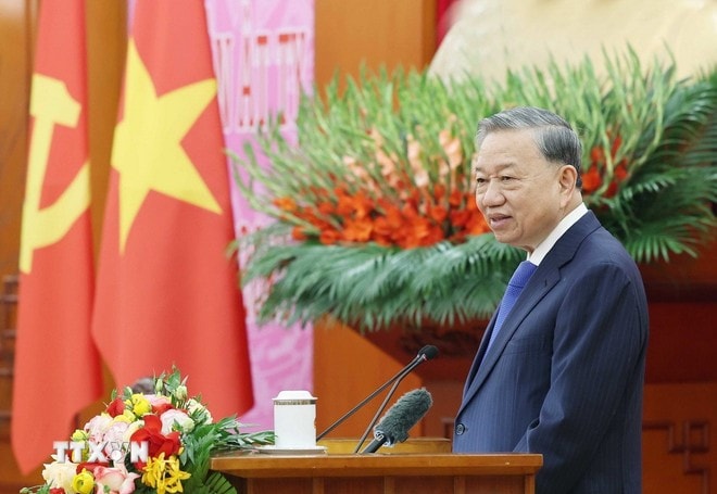 Tổng Bí thư Tô Lâm gặp gỡ kiều bào tiêu biểu dự chương trình 