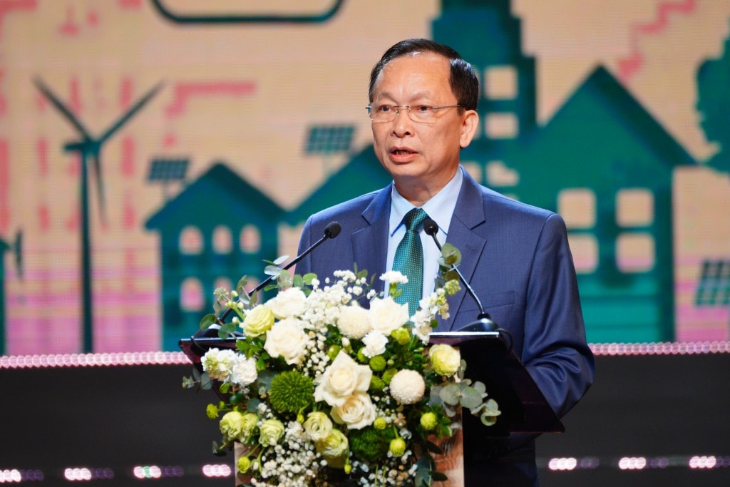 Đồng chí Đào Minh Tú, Phó Bí thư Ban Cán sự Đảng, Phó Thống đốc Thường trực Ngân hàng Nhà nước, Chủ tịch Công đoàn Ngân hàng Việt Nam, Trưởng ban chỉ đạo hội thi 