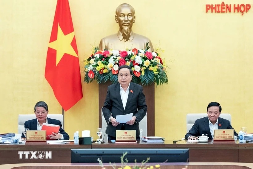 be-mac-uy-ban-thuong-vu-qh.jpg