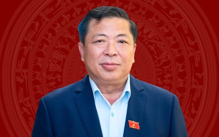 Bộ trưởng Trần Hồng Minh