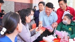 Phú Mỹ dành 8 tỷ đồng mang 
