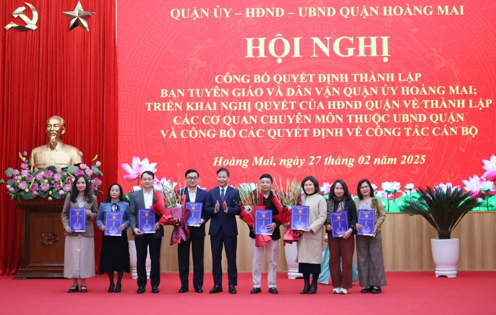 Quận Hoàng Mai lập Ban Tuyên giáo và Dân vận, còn 10 phòng chuyên môn