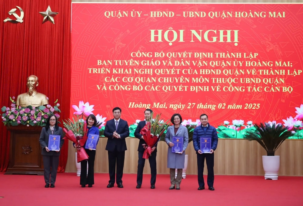 Quận Hoàng Mai lập Ban Tuyên giáo và Dân vận, còn 10 phòng chuyên môn