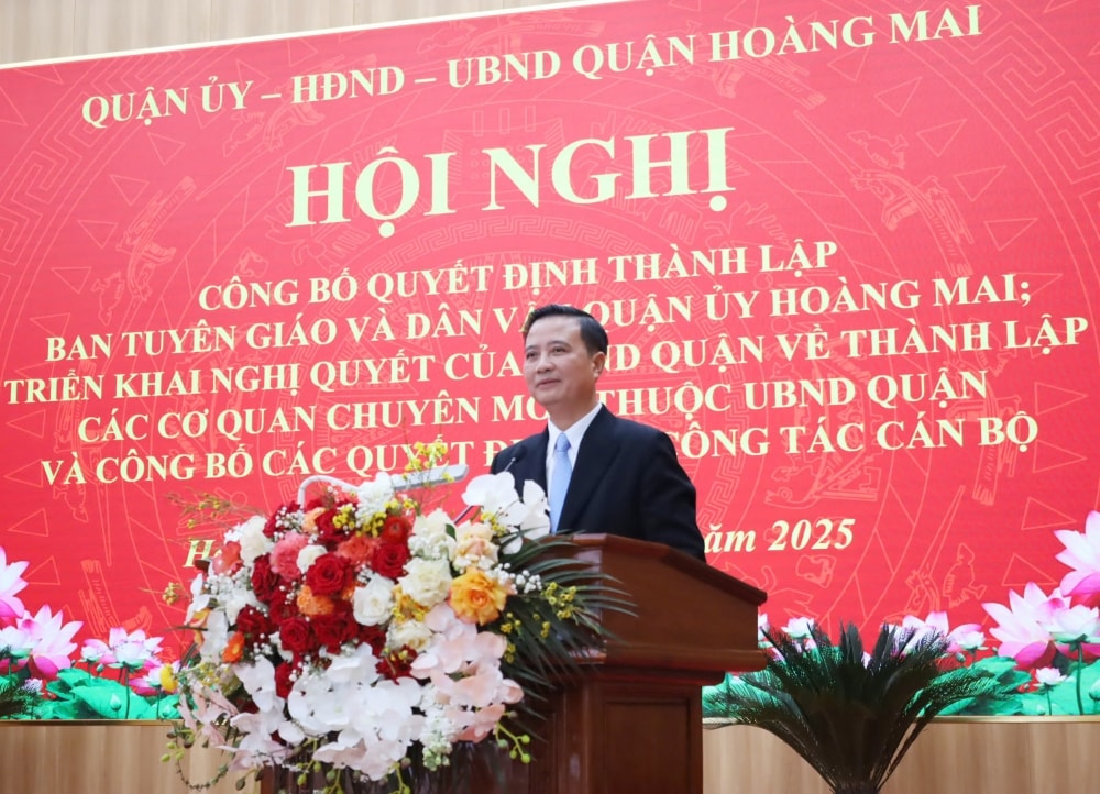 Phát biểu tại hội nghị, Bí thư Quận ủy Hoàng Mai Nguyễn Xuân Linh phát biểu tại hội nghị