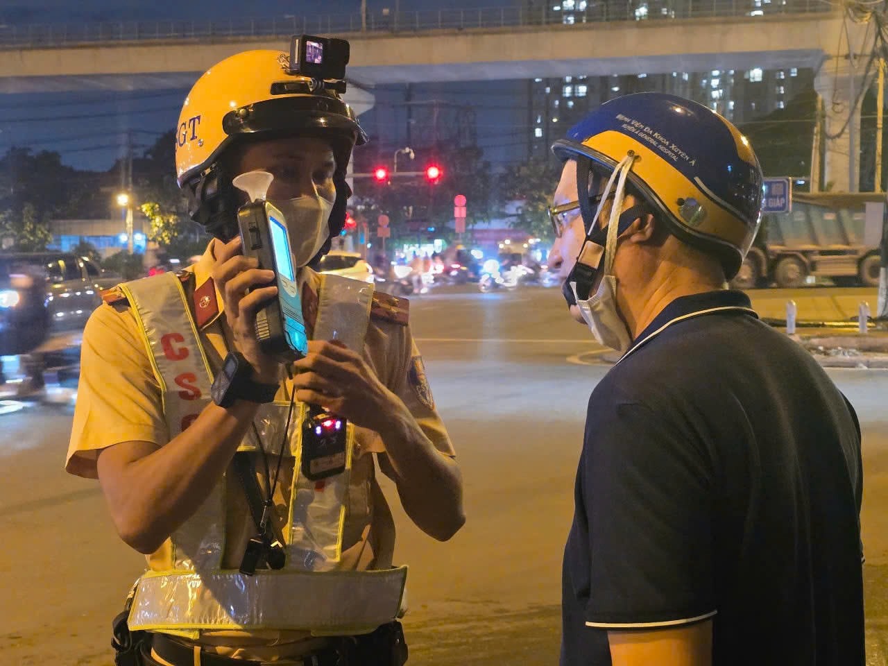 TP Hồ Chí Minh: 2 tháng, xử lý gần 30.000 trường hợp vi phạm nồng độ cồn