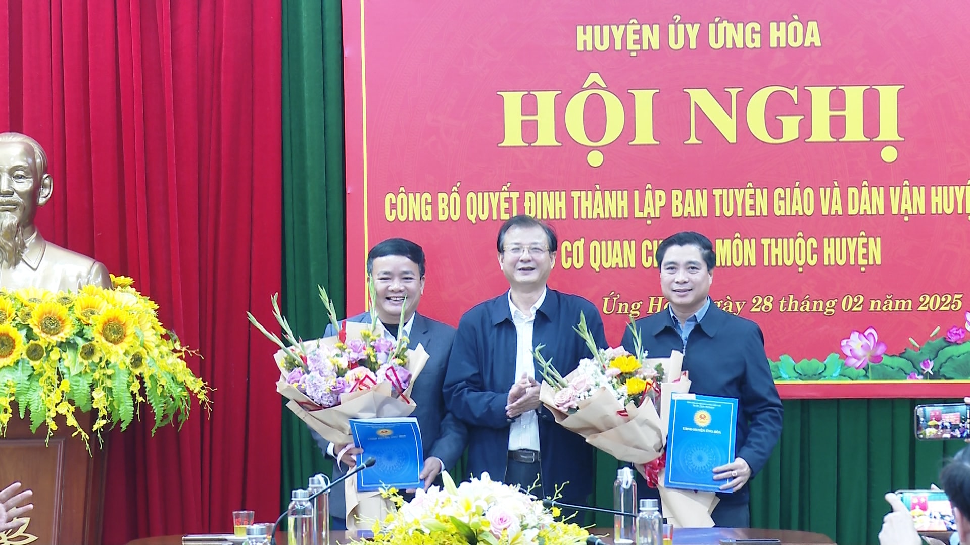 phong-khoa-hoc-thong-tin.jpg