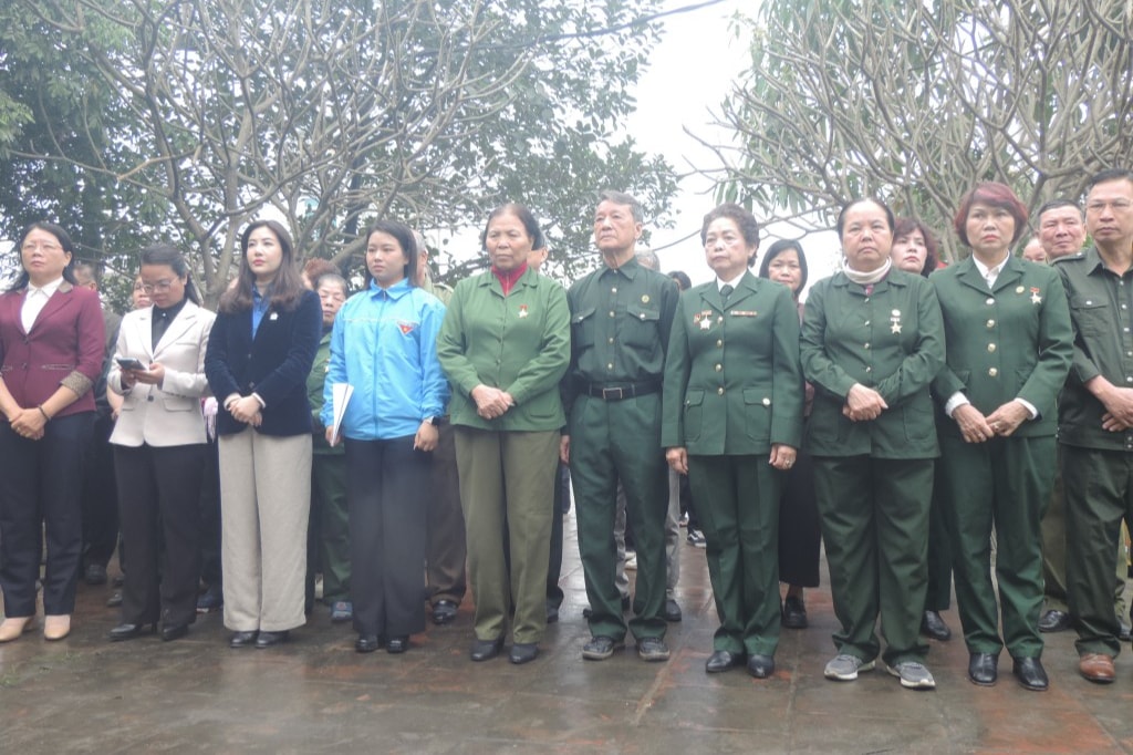 Các vị đại biểu tham dự chương trình 