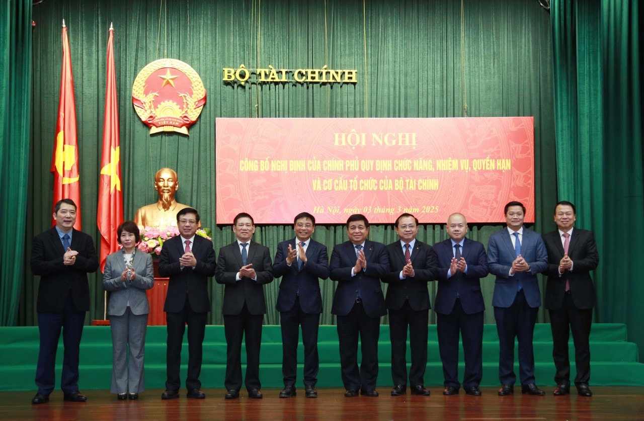 bo-tai-chinh.jpg