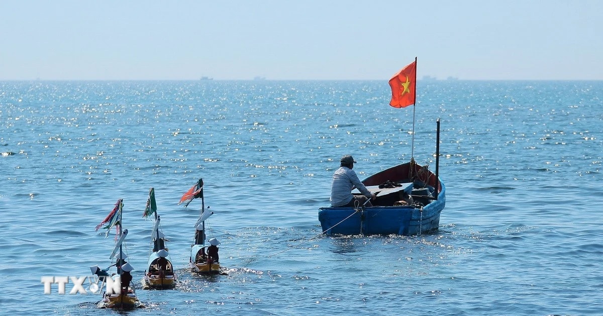 Thiêng liêng Lễ khao lề thế lính Hoàng Sa ở Quảng Ngãi