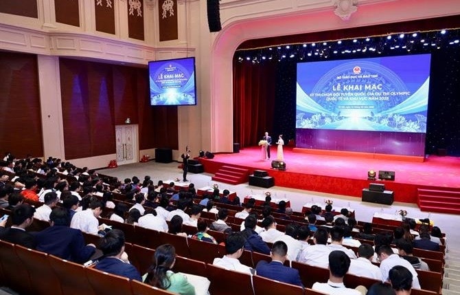 Quang cảnh Lễ khai mạc.