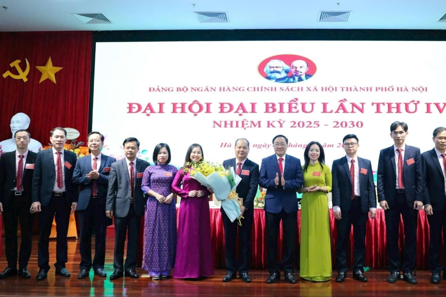 Đại hội điểm Đảng bộ Ngân hàng Chính sách xã hội thành phố Hà Nội nhiệm kỳ 2025-2030