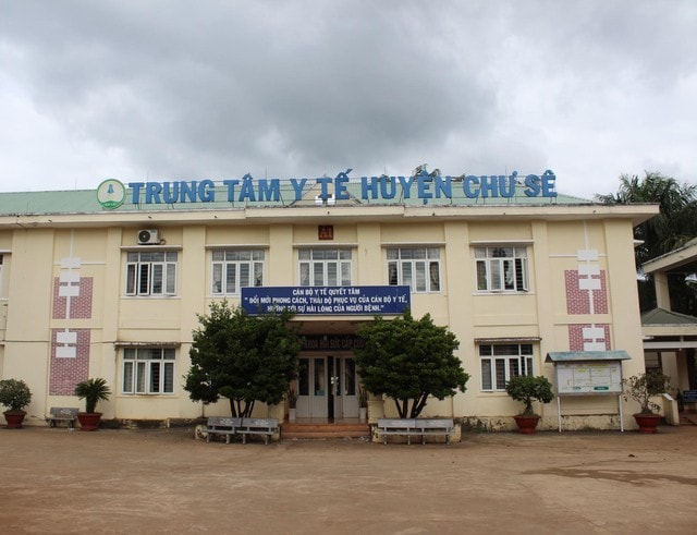 Trung tâm Y tế huyện Chư Sê, nơi bác sĩ H bị hành hung.