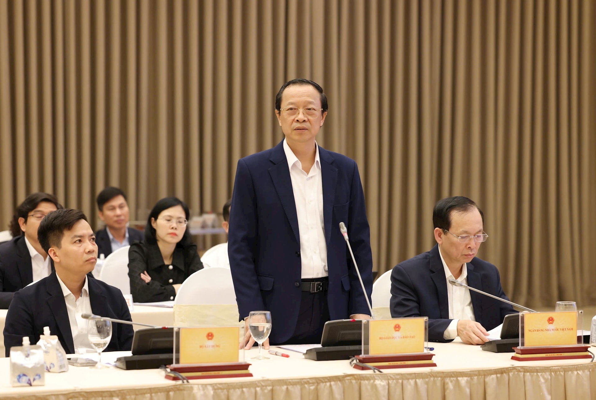 pham-ngoc-thuong-giao-duc.jpg