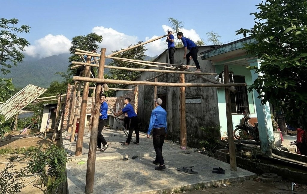Tuổi trẻ Đà Nẵng hỗ trợ xóa 15 nhà tạm, nhà dột nát trên địa bàn thành phố
