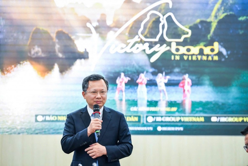 Ông Cao Tường Huy, Phó Chủ tịch Ủy ban nhân dân tỉnh Quảng Ninh phát biểu tại lễ ra mắt MV