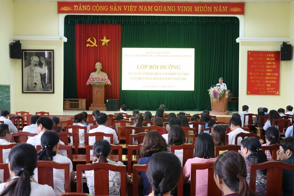 Chú trọng công tác tuyên truyền giáo dục trong CNVCLĐ