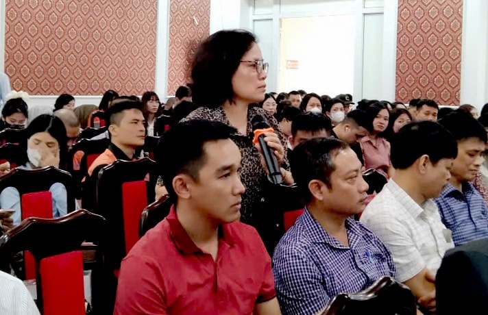 TRỰC TUYẾN HÌNH ẢNH: Gần 300 đoàn viên, người lao động đối thoại về Luật Thủ đô, Luật Công đoàn