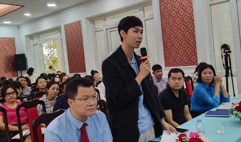 TRỰC TUYẾN HÌNH ẢNH: Gần 300 đoàn viên, người lao động đối thoại về Luật Thủ đô, Luật Công đoàn