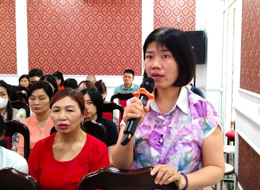 TRỰC TUYẾN HÌNH ẢNH: Gần 300 đoàn viên, người lao động đối thoại về Luật Thủ đô, Luật Công đoàn