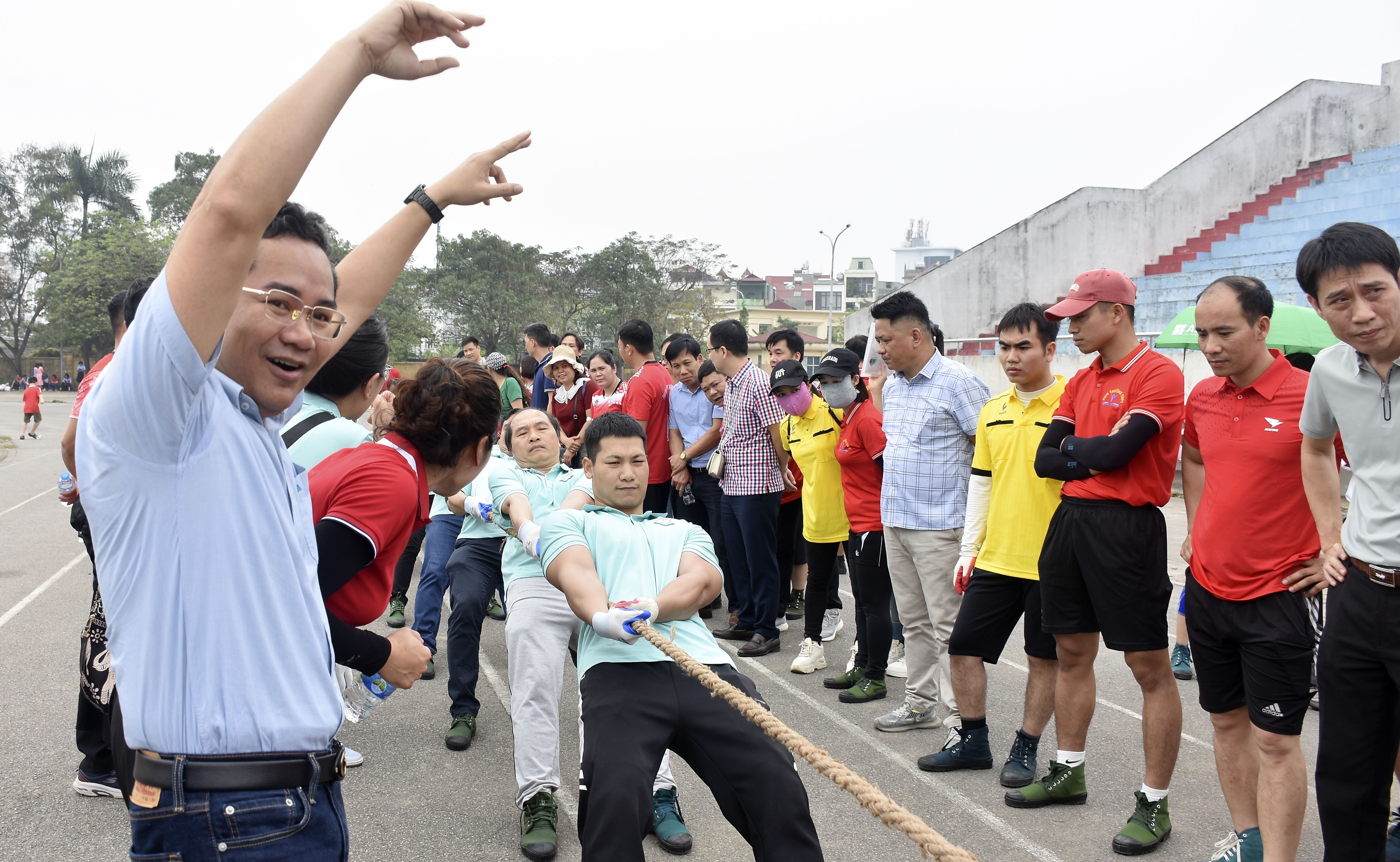 Sôi nổi Giải thể thao CBGVNV ngành GD&ĐT Hà Nội năm học 2024   2025