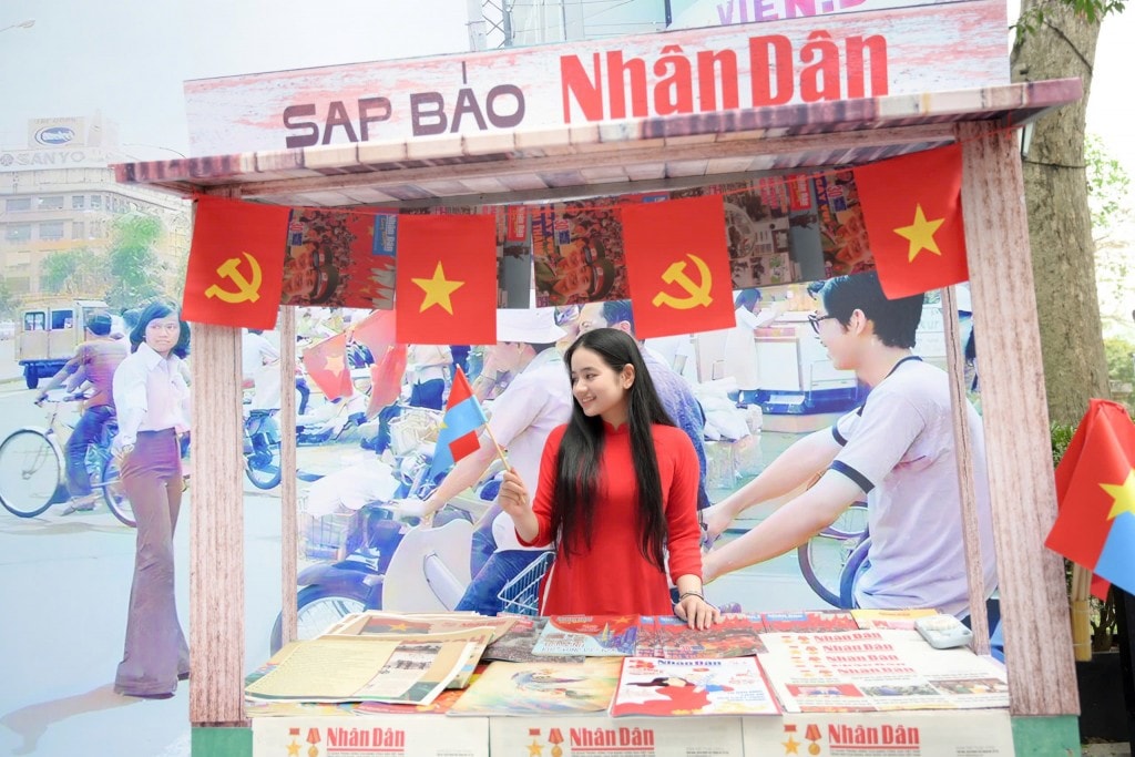 Thế hệ hôm nay tri ân những người hi sinh vì hòa bình