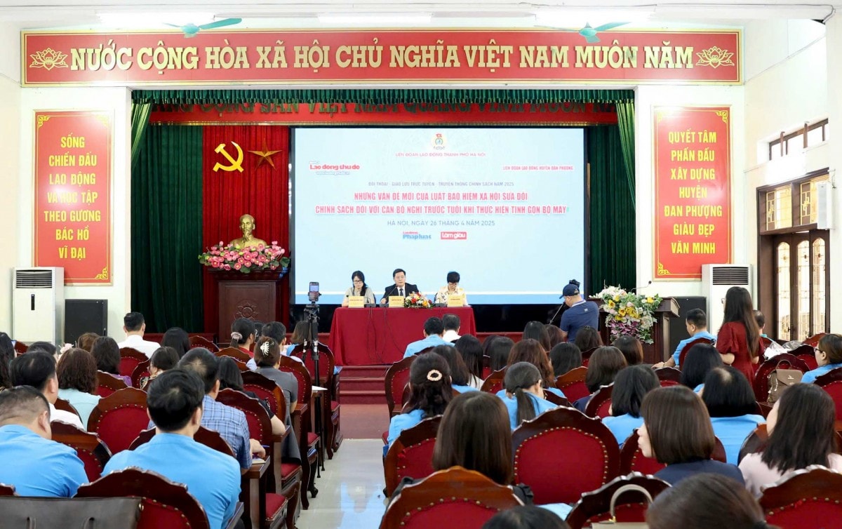 TRỰC TUYẾN HÌNH ẢNH: Chính sách đối với cán bộ nghỉ trước tuổi khi thực hiện tinh gọn bộ máy